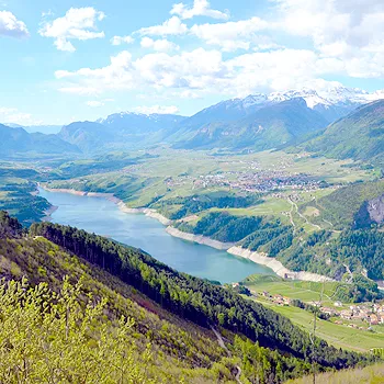 Bild zeigt das Nonstal (Val di Non).